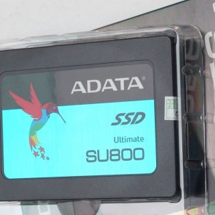 Jual SSD 256GB Adata sata 2.5 Baru