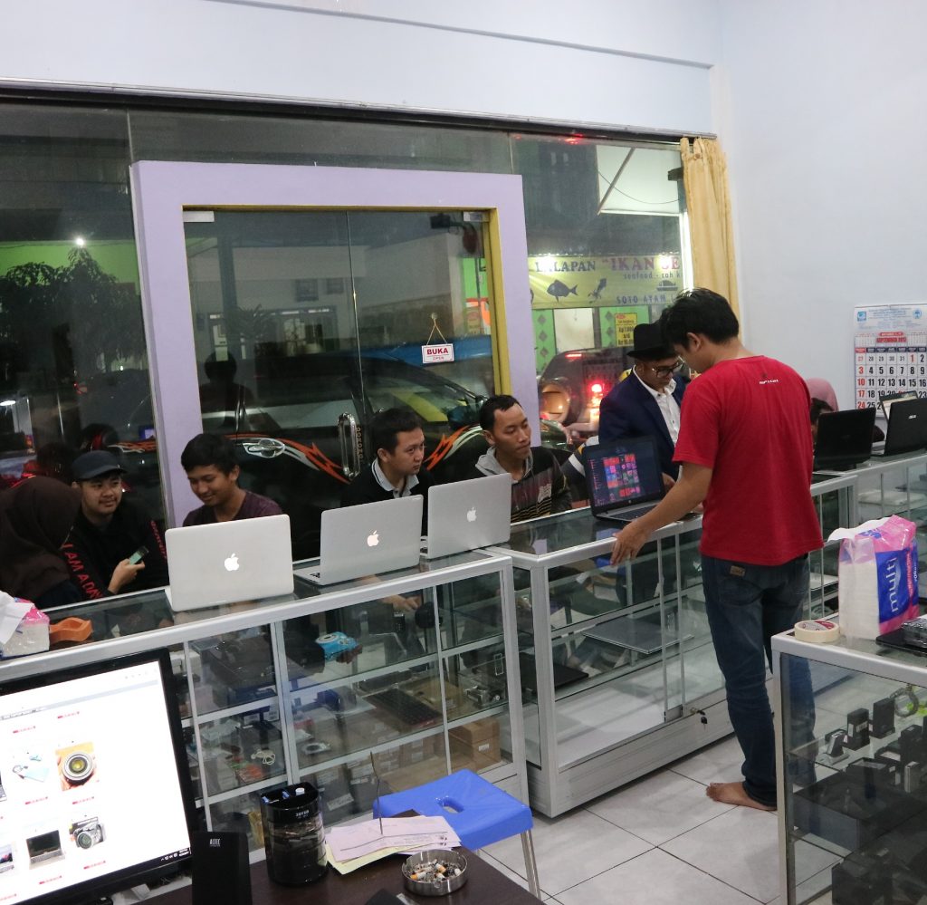 Tempat Jual Beli Laptop Dan Notebook Bekas Macbook Di Malang